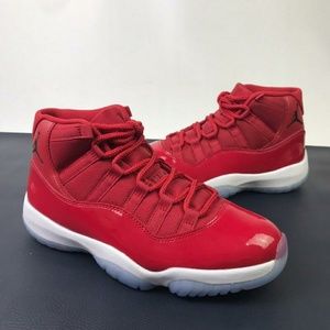 NIKE AIR JORDAN 11 RETRO “GYM RED” ORIGINAL